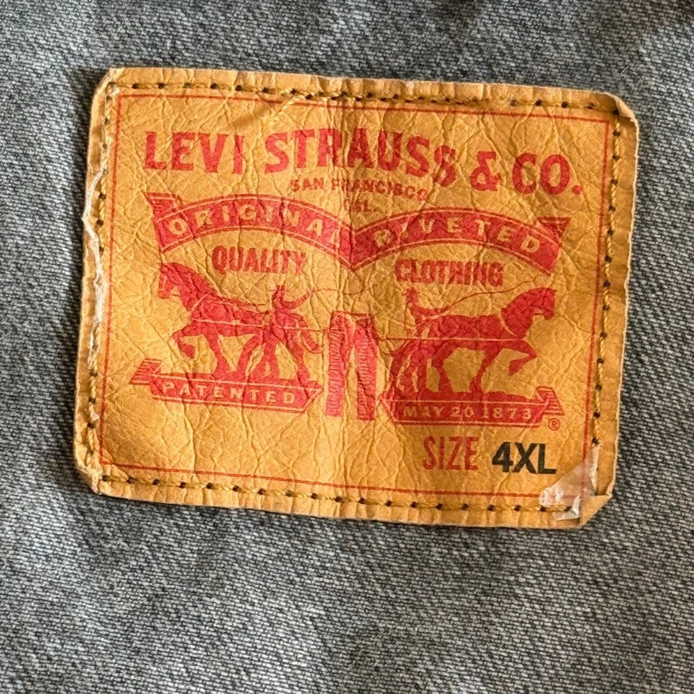 Levis Mens 4XL Distressed Trucker Jacket Washed Black Denim 07158-0040 Oversized